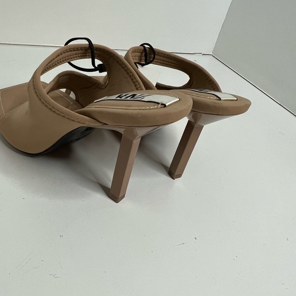 Tan Zara heels - Picture 3 of 3